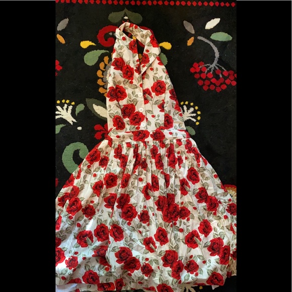 Modcloth Dresses & Skirts - Hearts and found red rose halter dress size XL